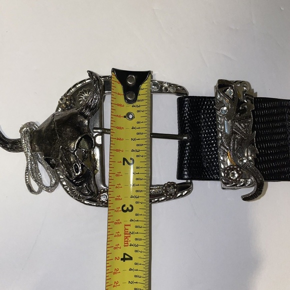 St. Maarten Dallas Revcor Women Metal Skull Steer Cow Lizard Studded Bling Belt